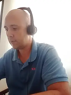 Chat XXX en directo de jpcowbow