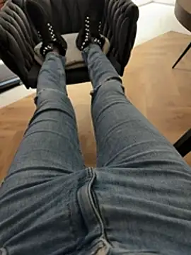 oxia2122 Show in webcam