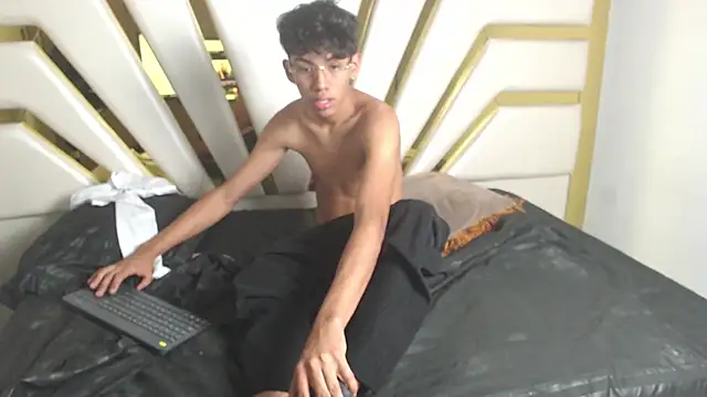 Aldo_Golden Webcam show