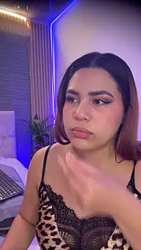 SamyandAlly Adlı Modelin Canlı XXX Sohbeti