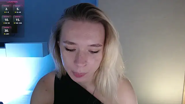Emily_Hartt's Live XXX Chat