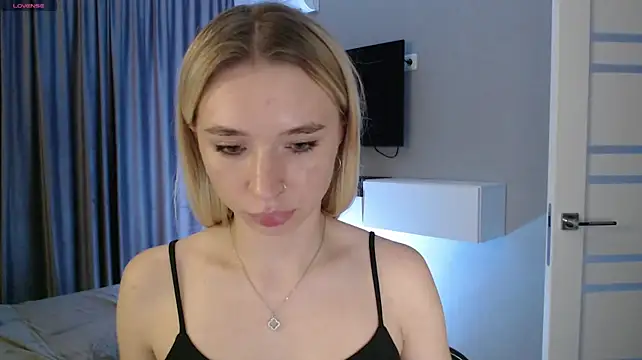 Živý XXX chat Emily_Hartt
