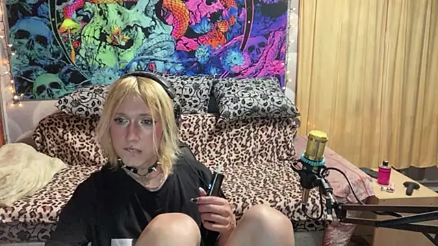Reboot_F5 Webcamshow