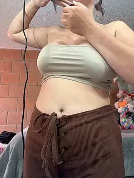 הופעת וובקאם של Angela_boobs19