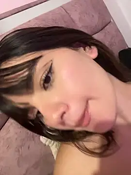 Angela_boobs19: απευθείας συνομιλία ΧΧΧ