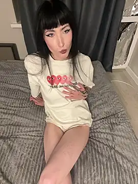 Czat XXX na żywo – Naughty_bitch1