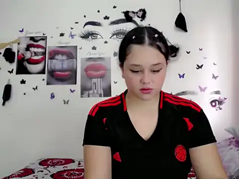 Chat +18 de Emma-Purple ao vivo