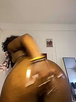 צ'אט XXX בשידור חי של Ashlleiigh