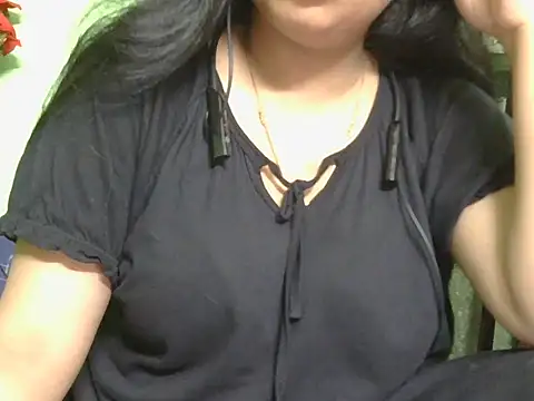 Mukta_010's Webcam Show