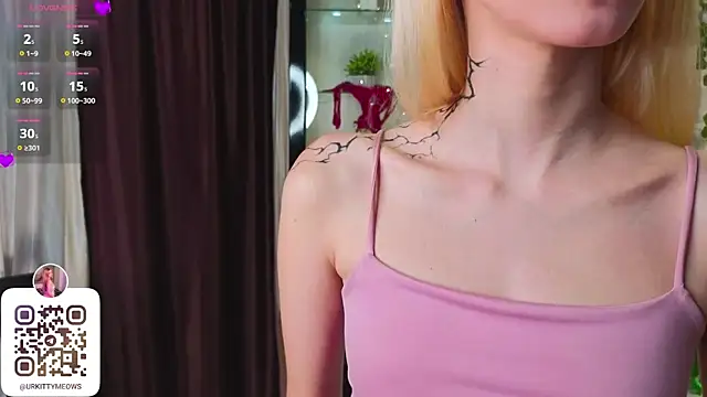 Chatroom XXX en direct de helly_hoff