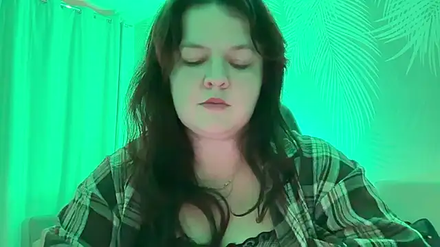 Fluffy_Puffy Webcam Show