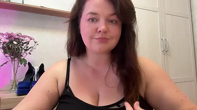 Chat +18 de Fluffy_Puffy ao vivo