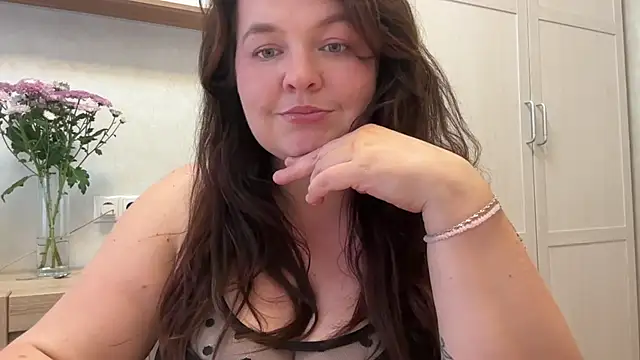 Fluffy_Puffy Show in webcam