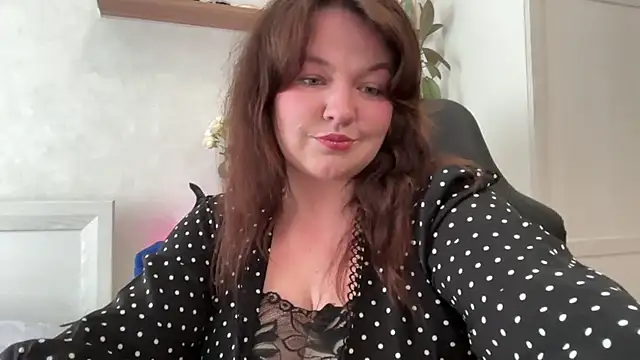 Fluffy_Puffy's Live XXX Chat