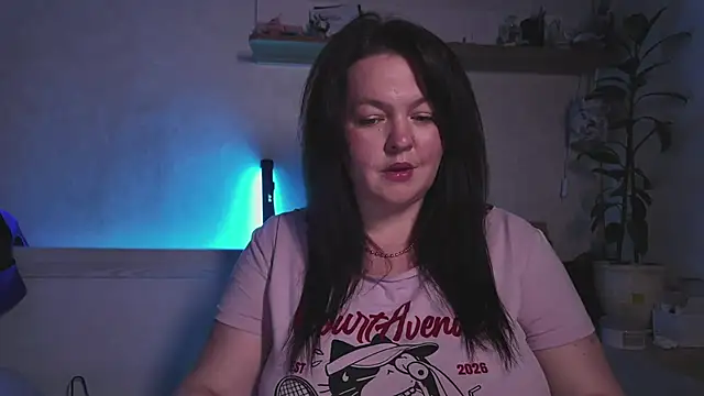 XXX chat uživo modela Fluffy_Puffy