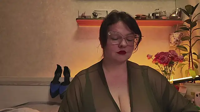 Fluffy_Puffy's Live XXX Chat