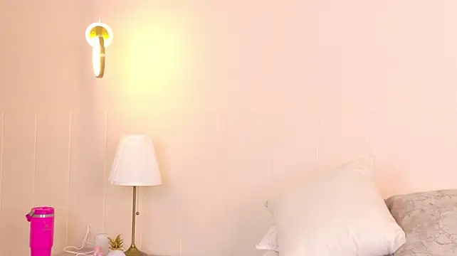Jessie-Rouse's Live XXX Chat