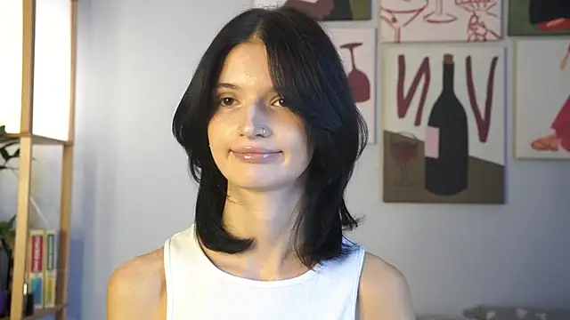 Wesliett_ Show in webcam