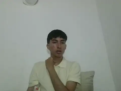 Kael_Moreaun Webbikameraesitys