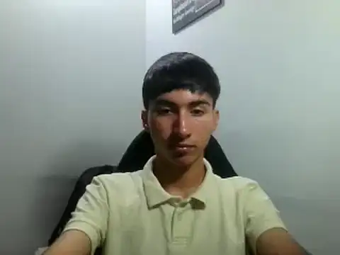 Pertunjukan Kamera Web Kael_Moreau