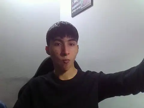 Kael_Moreau – webcam-show