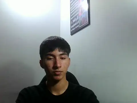 Kael_Moreaun Webbikameraesitys