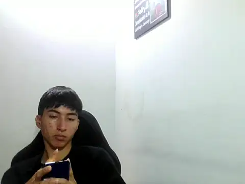 Kael_Moreau – webcam-show