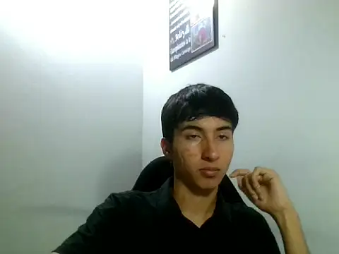 Kael_Moreaun Webbikameraesitys