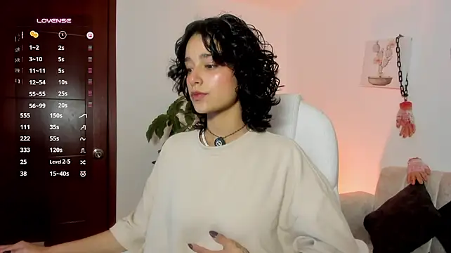 venuzz_99 Chat XXX live