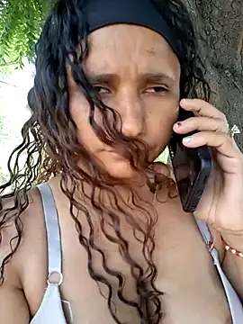 Mature--Mommy Live XXX-chat