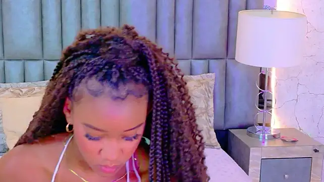 Show de TylaWest na webcam