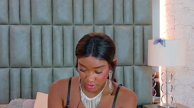TylaWest's Webcam Show