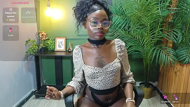 Nyla_carter – Kamerová šou