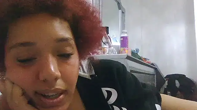 xxangelluvxx Show in webcam