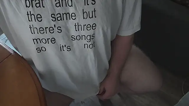 cozyvibee's Webcam Show