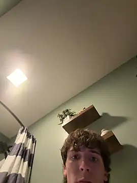 Bradgetshard2 Show in webcam