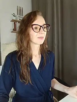 Eileen_Hart: διαδικτυακό σόου στην κάμερα
