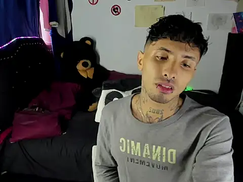 jinwon_boyss: διαδικτυακό σόου στην κάμερα