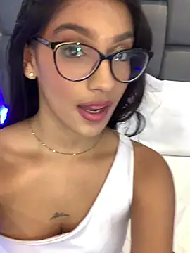 Chloe-palmer Chat XXX live