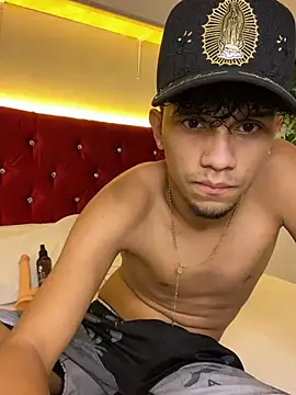 Show de Alexxx_B2026 na webcam