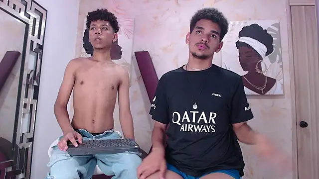 LOVE_KING1n Webbikameraesitys