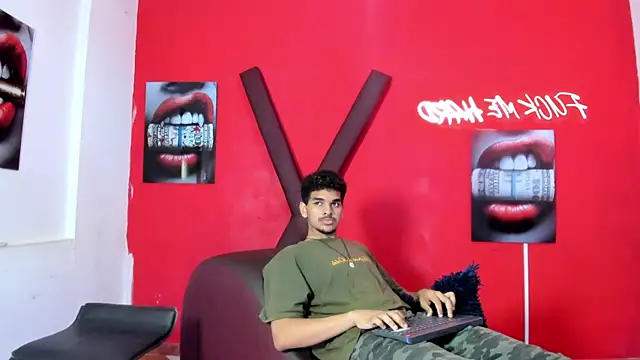 Show Webcam de LOVE_KING1