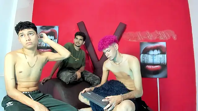 LOVE_KING1's Webcam Show