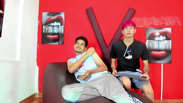 LOVE_KING1n Webbikameraesitys