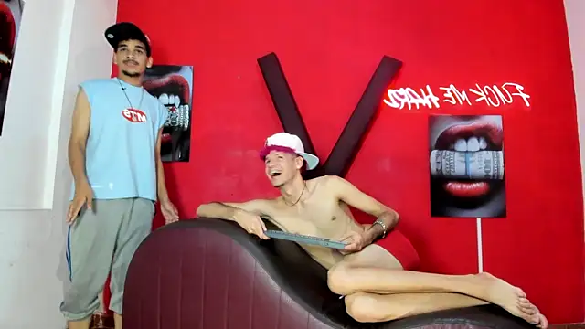 LOVE_KING1's Webcam Show