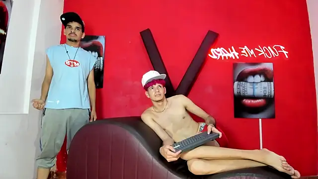 Pokazy przed kamerką – LOVE_KING1