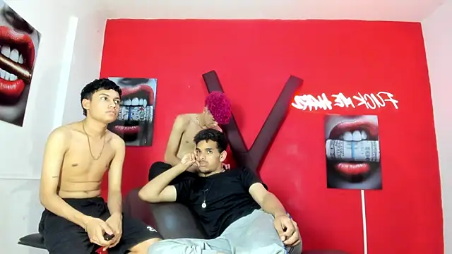 Show de LOVE_KING1 na webcam