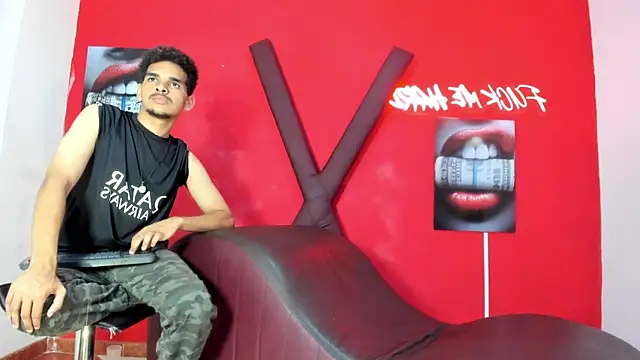 LOVE_KING1 webkamerás műsora