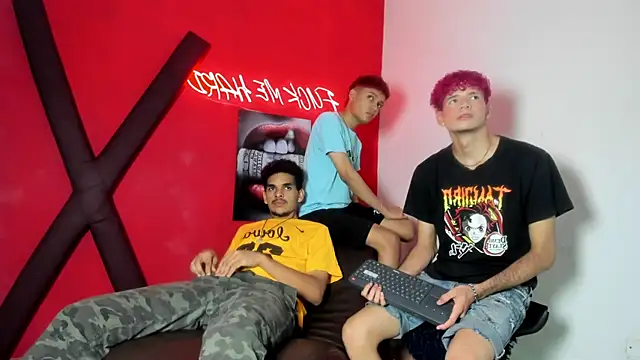 Pokazy przed kamerką – LOVE_KING1