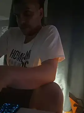 Webkamerová show BigSilkCock